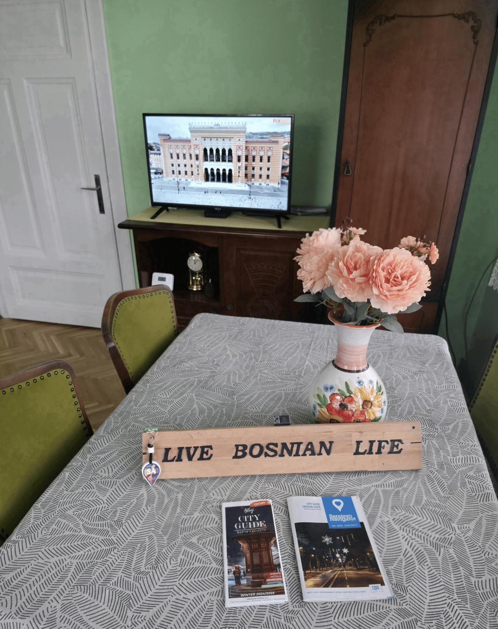 サラエヴォLive Bosnian Lifeアパートメント エクステリア 写真