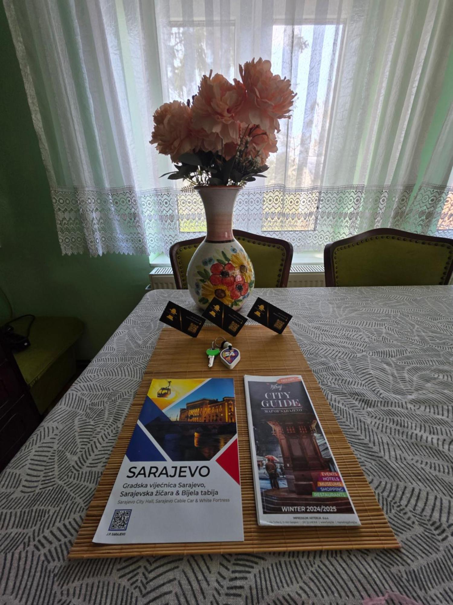 サラエヴォLive Bosnian Lifeアパートメント エクステリア 写真